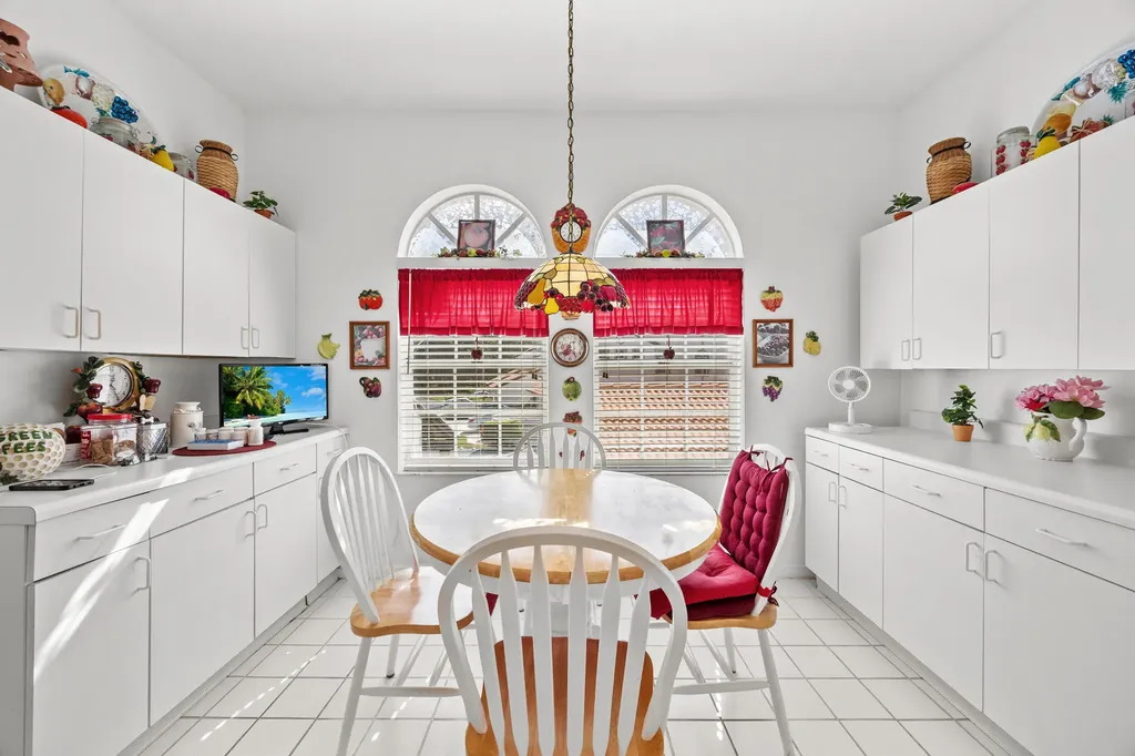 7661 Mackenzie Court Lake Worth FL 33467