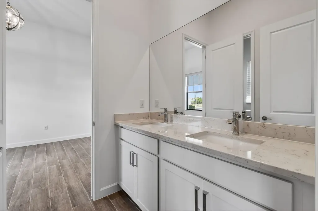 473 SE Fascino Circle Port St Lucie FL 34984