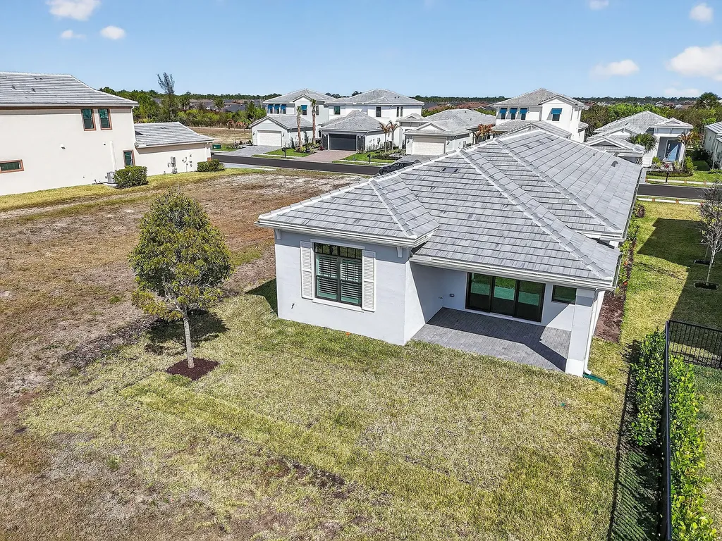 473 SE Fascino Circle Port St Lucie FL 34984