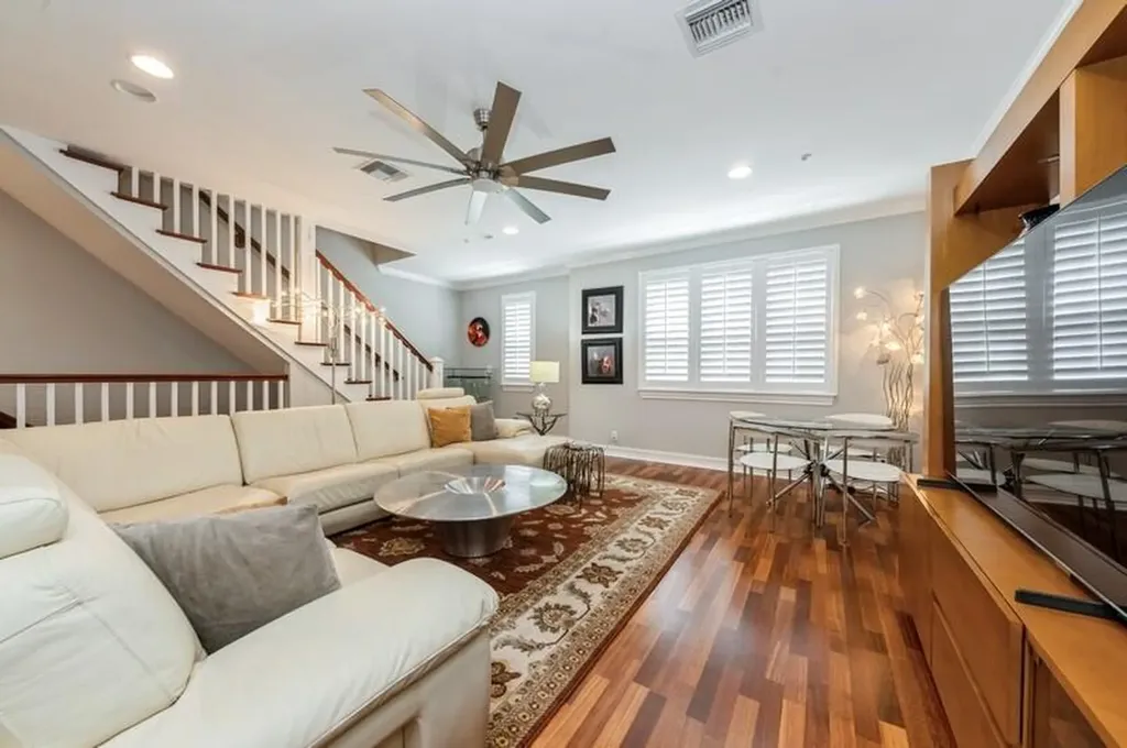 310 E Mallory Circle Delray Beach FL 33483
