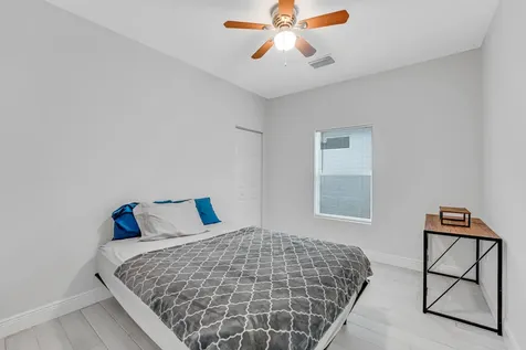 2618 Saginaw Avenue West Palm Beach FL 33409