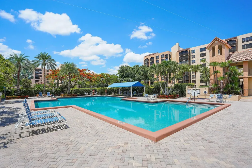 7201 Promenade Drive E Boca Raton FL 33433