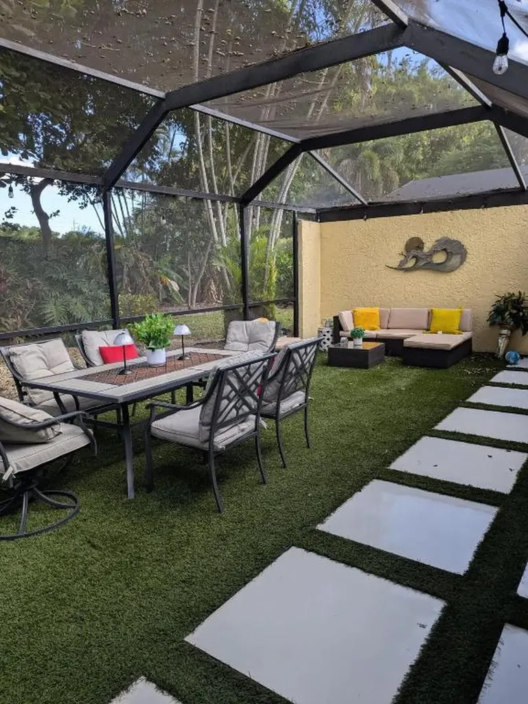 23277 Barlake Drive Boca Raton FL 33433