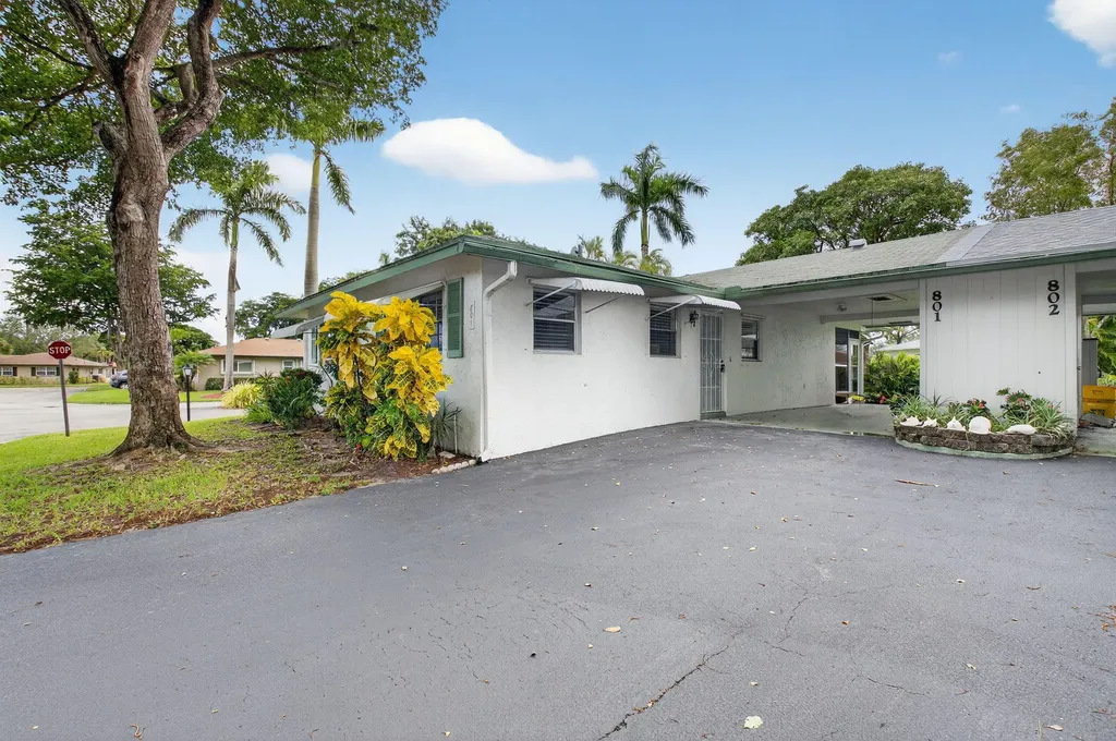 801 Meadowlark Lane Delray Beach FL 33445