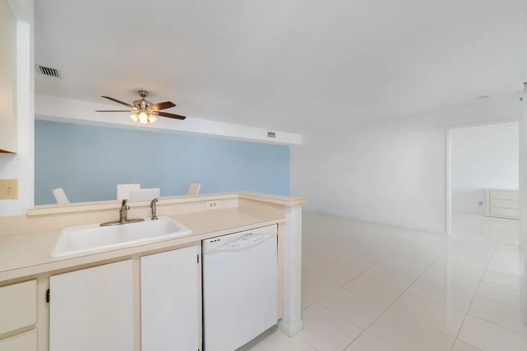 14897 Bal Moral Lane Delray Beach FL 33446