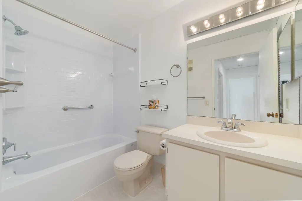 14897 Bal Moral Lane Delray Beach FL 33446