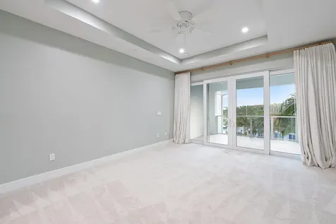 112 Water Club Court N North Palm Beach FL 33408