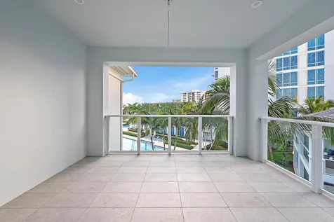 112 Water Club Court N North Palm Beach FL 33408