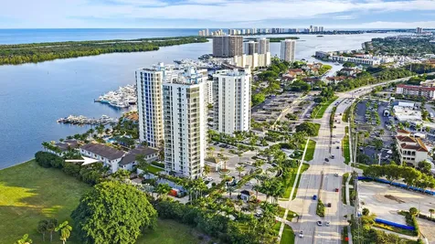 112 Water Club Court N North Palm Beach FL 33408