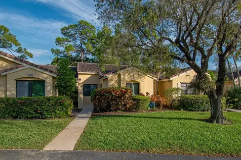 6825 Bridlewood Court Boca Raton FL 33433