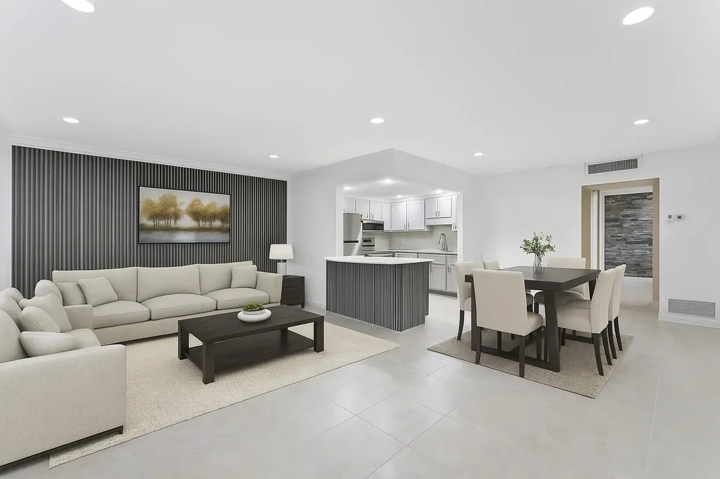 527 Brittany K Delray Beach FL 33446