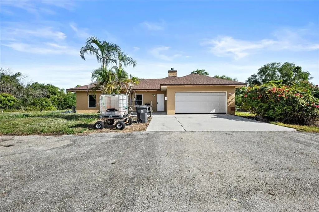 19187 Capet Creek Court Loxahatchee FL 33470