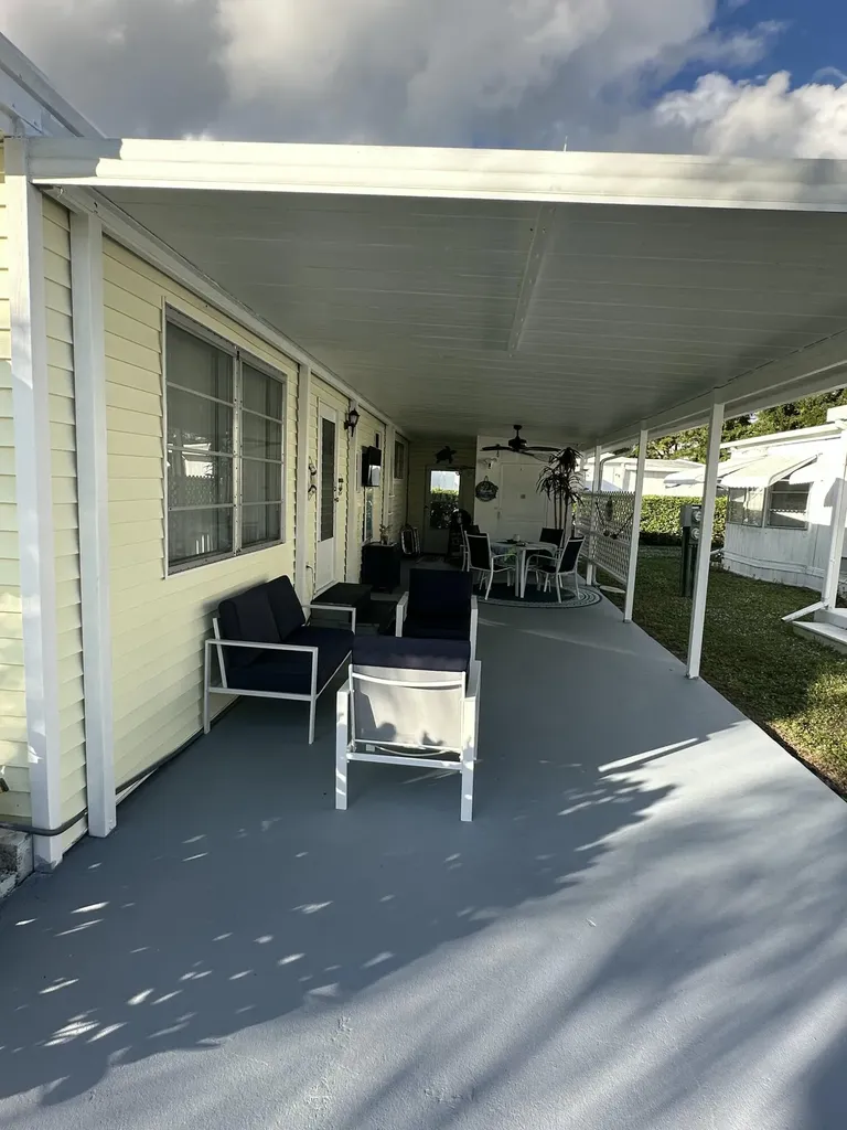 8281 South Street Boca Raton FL 33433
