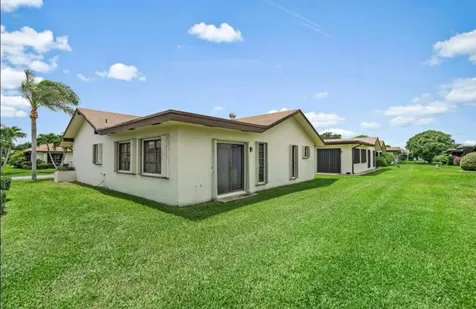 6089 Glentree Lane Greenacres FL 33463