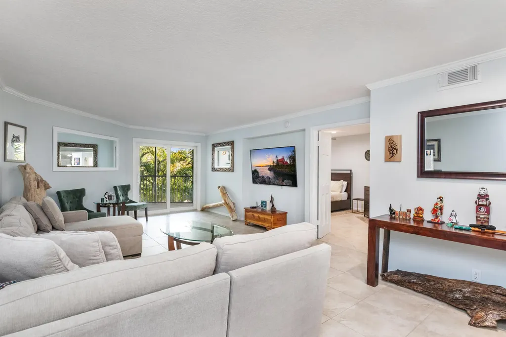 961 S Ocean Drive Deerfield Beach FL 33441