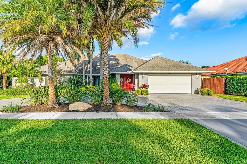 2063 Amesbury Circle Wellington FL 33414