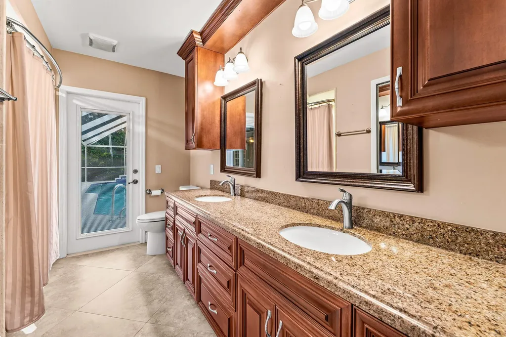 2063 Amesbury Circle Wellington FL 33414