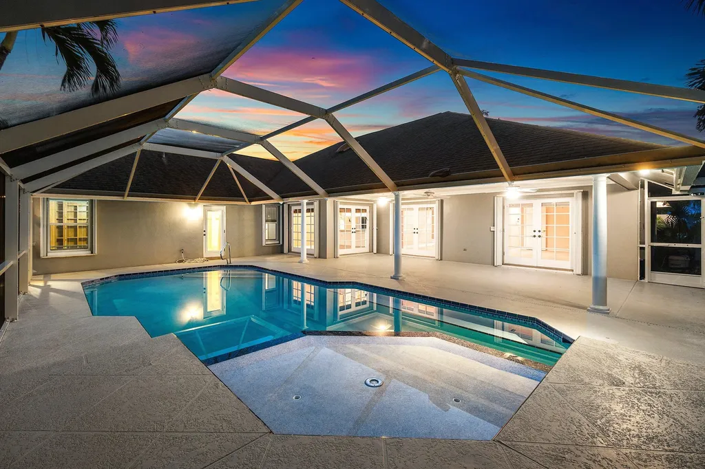 2063 Amesbury Circle Wellington FL 33414