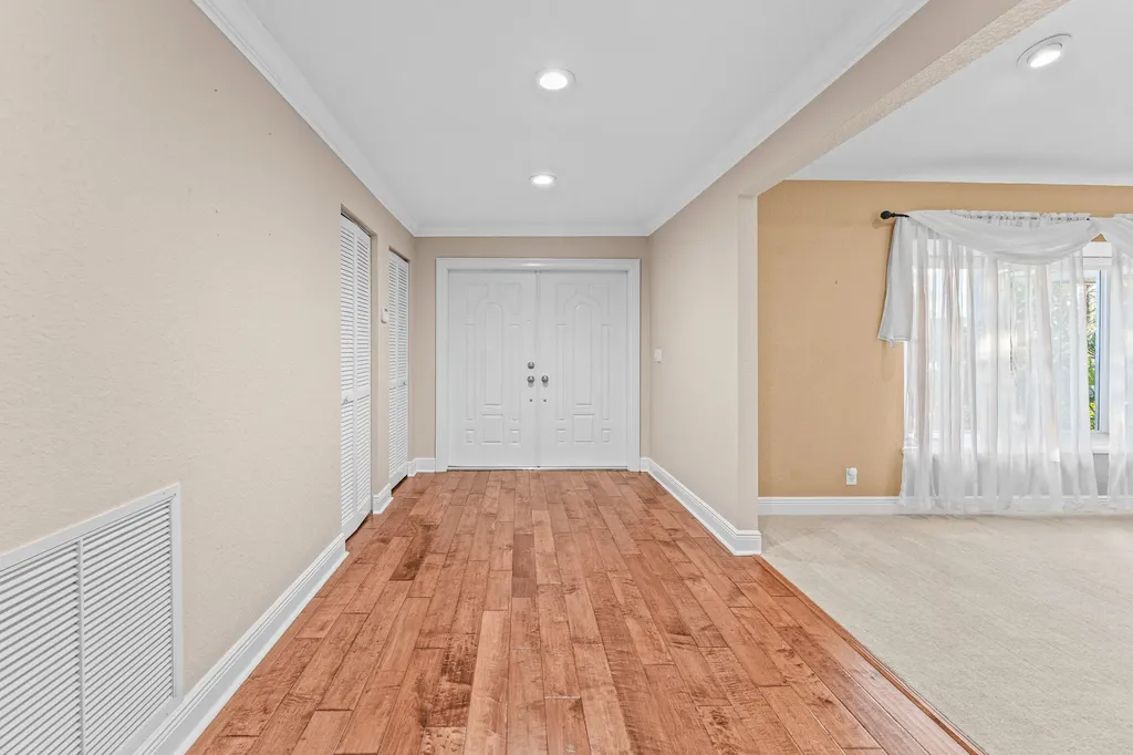 2063 Amesbury Circle Wellington FL 33414