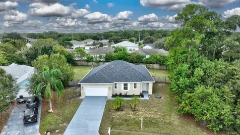 1572 SW Gager Road Port St Lucie FL 34953