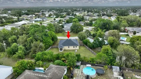 1572 SW Gager Road Port St Lucie FL 34953