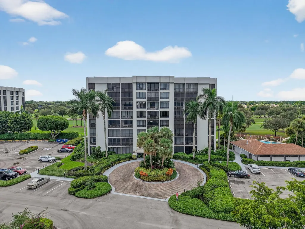 6815 Willow Wood Drive Boca Raton FL 33434