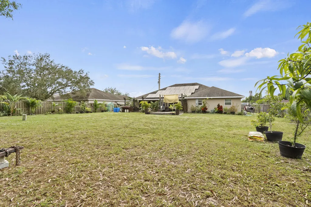 370 SW Tulip Boulevard Port St Lucie FL 34953