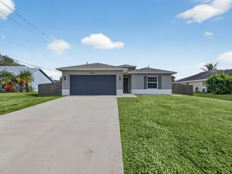 1633 SW Diamond Street Port St Lucie FL 34953