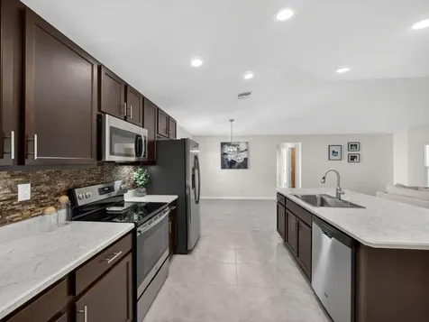 1633 SW Diamond Street Port St Lucie FL 34953