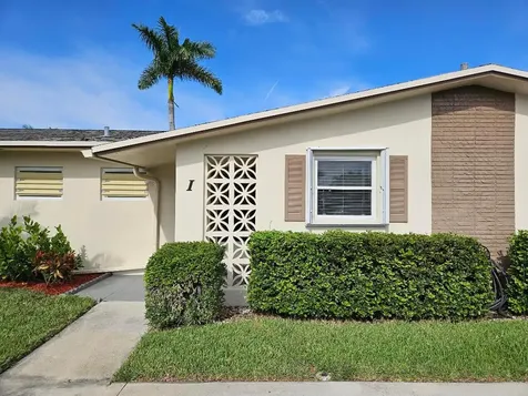 2572 E Emory Drive E West Palm Beach FL 33415