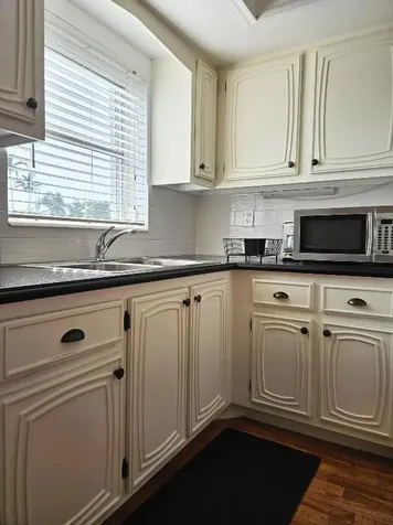 2572 E Emory Drive E West Palm Beach FL 33415