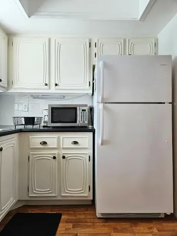 2572 E Emory Drive E West Palm Beach FL 33415