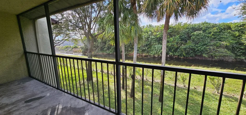 7879 Willow Spring Drive Lake Worth FL 33467