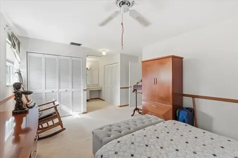 11140 SW 11th Place Davie FL 33324