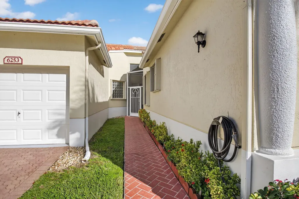 6247 Heliconia Road Delray Beach FL 33484