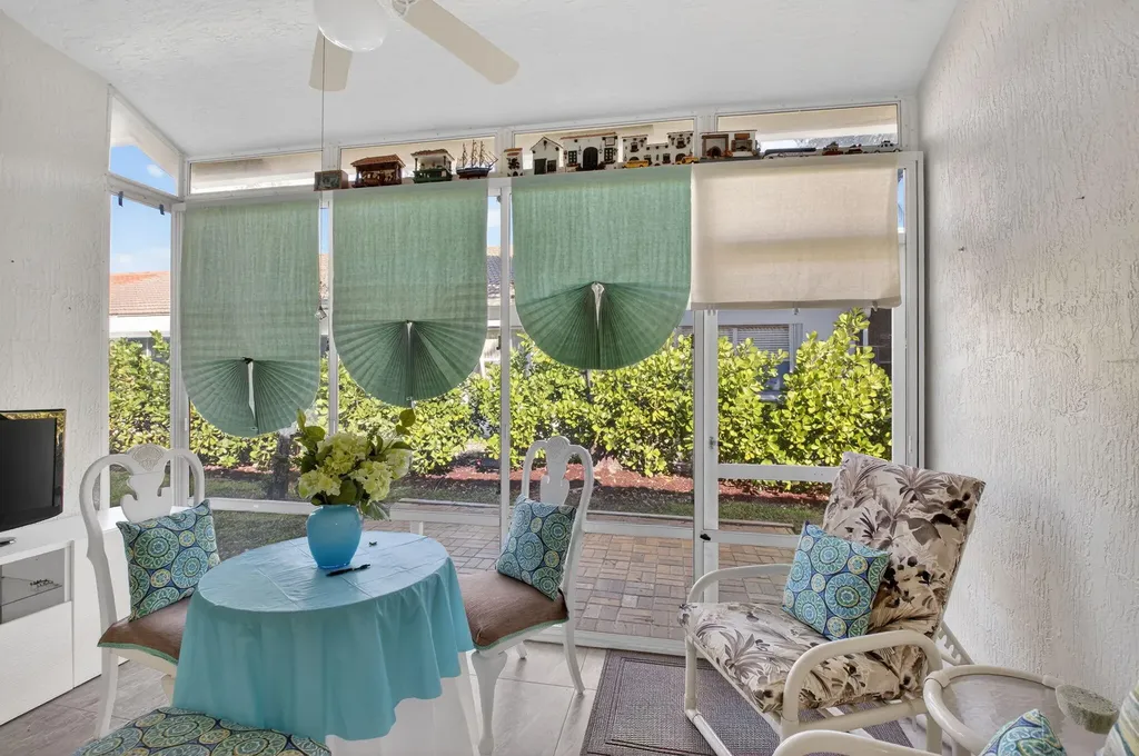 6247 Heliconia Road Delray Beach FL 33484
