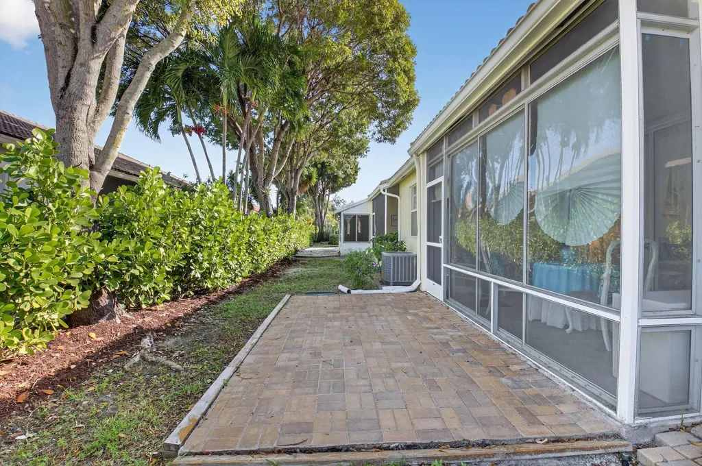 6247 Heliconia Road Delray Beach FL 33484