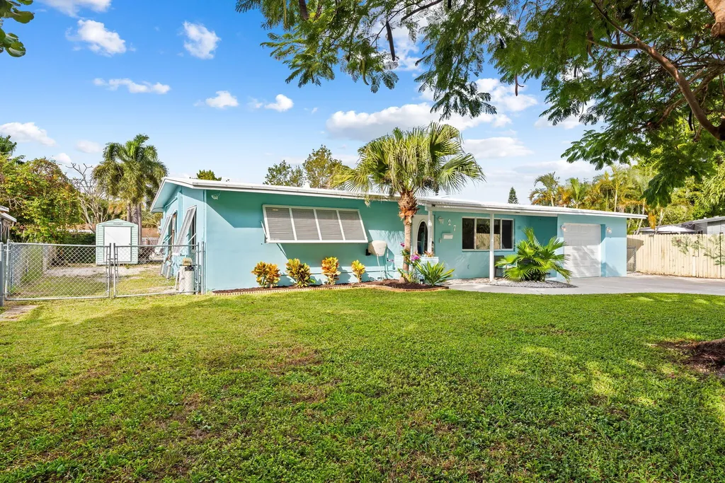 27 NE 16th Avenue Pompano Beach FL 33060