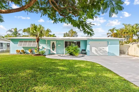 27 NE 16th Avenue Pompano Beach FL 33060