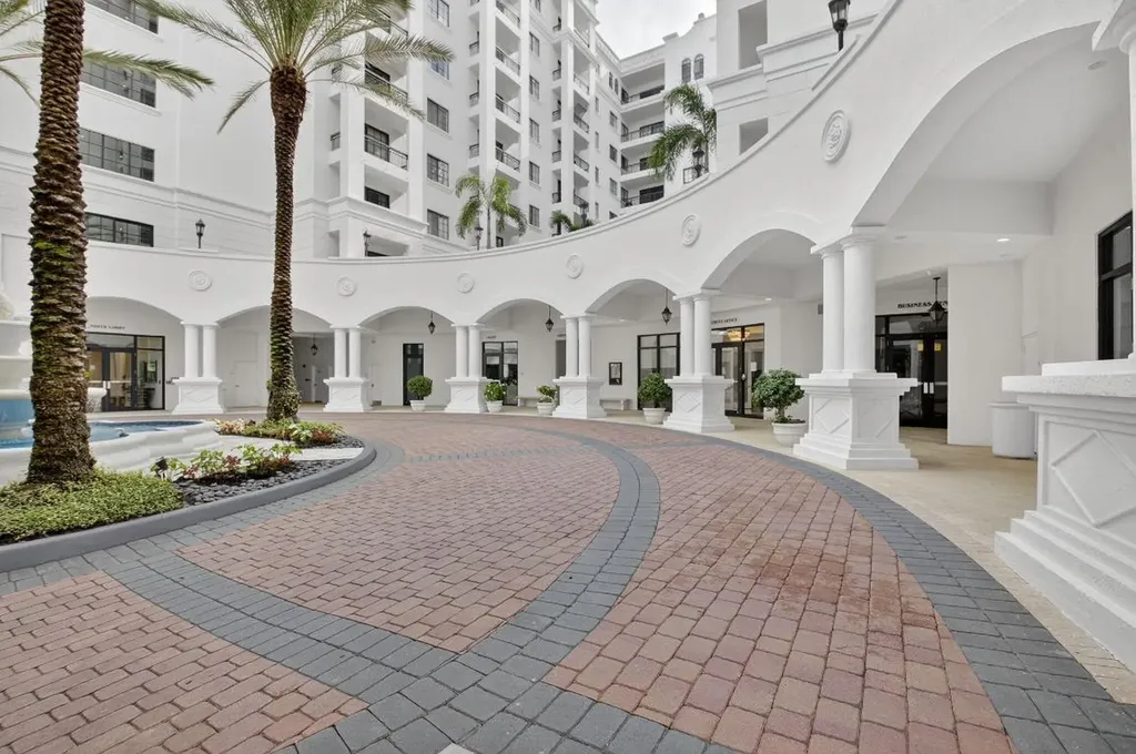233 S Federal Highway Boca Raton FL 33432