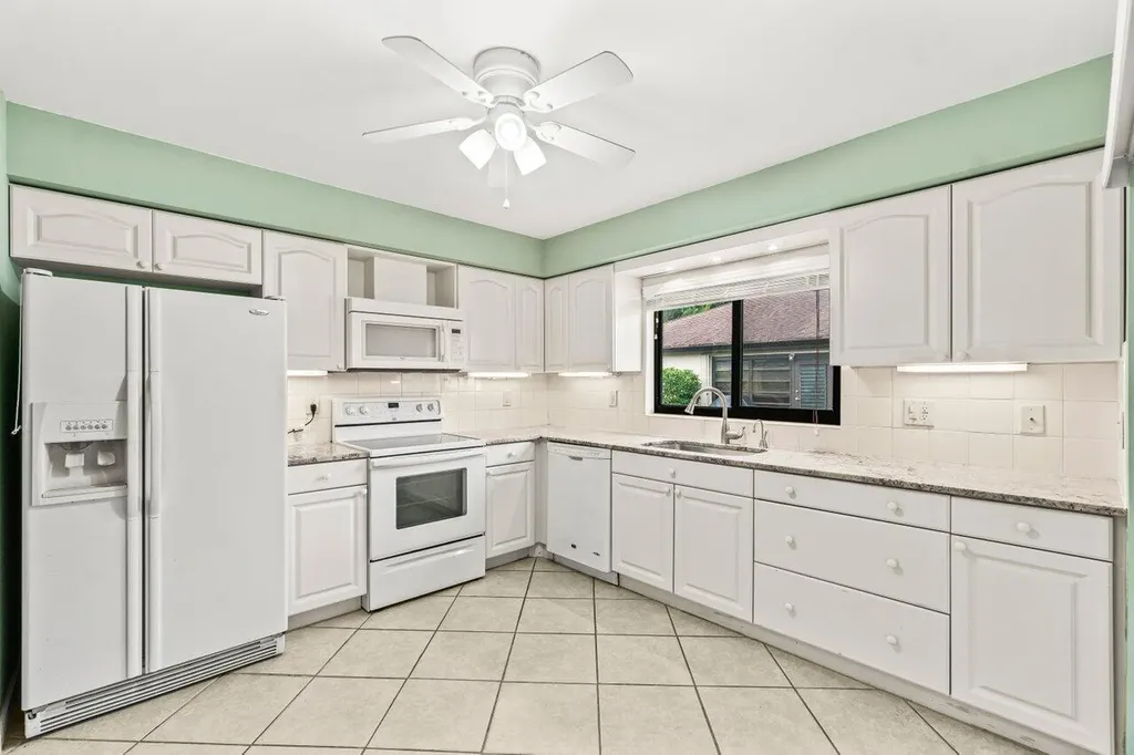 4888 Equestrian Circle Boynton Beach FL 33436