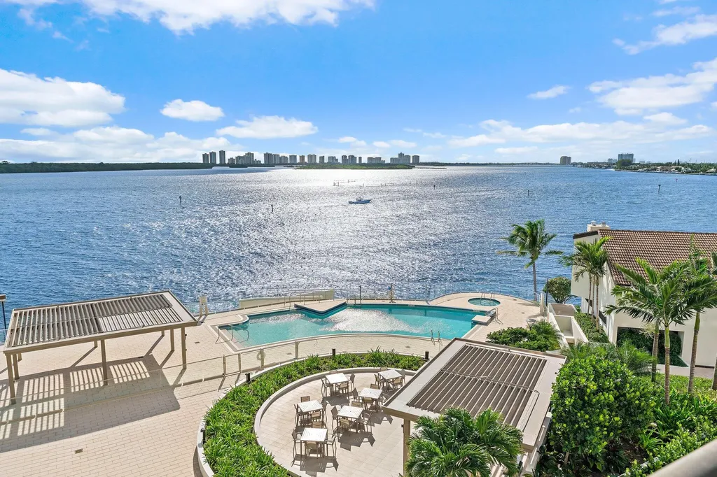 100 Lakeshore Drive North Palm Beach FL 33408