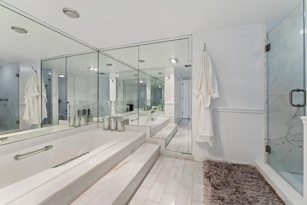 100 Lakeshore Drive North Palm Beach FL 33408
