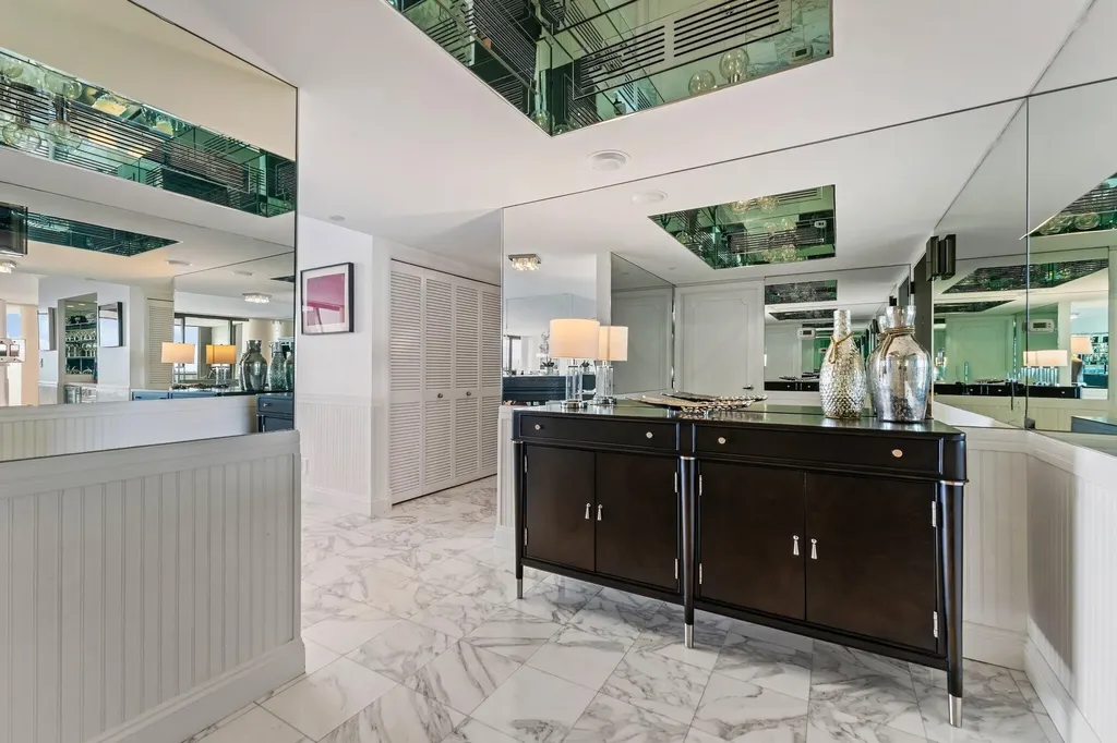 100 Lakeshore Drive North Palm Beach FL 33408