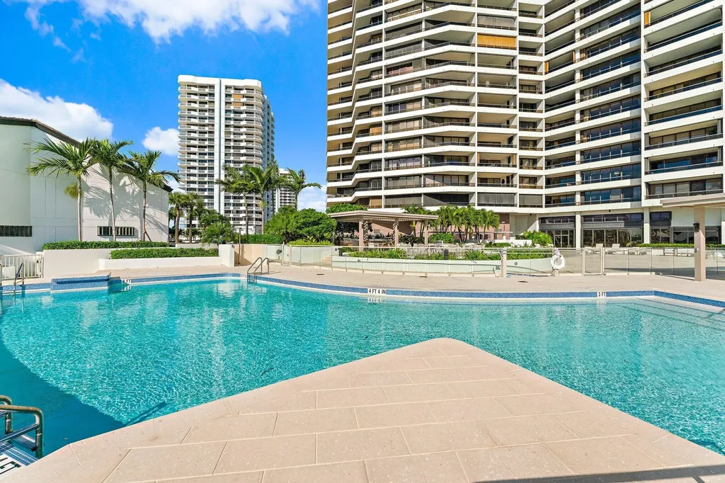 100 Lakeshore Drive North Palm Beach FL 33408
