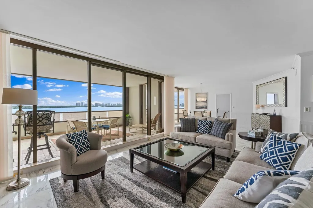 100 Lakeshore Drive North Palm Beach FL 33408
