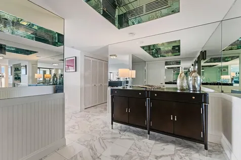 100 Lakeshore Drive North Palm Beach FL 33408