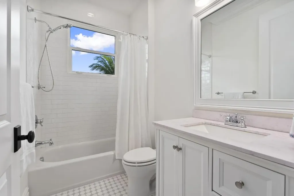 54 S Sewalls Point Road Sewalls Point FL 34996