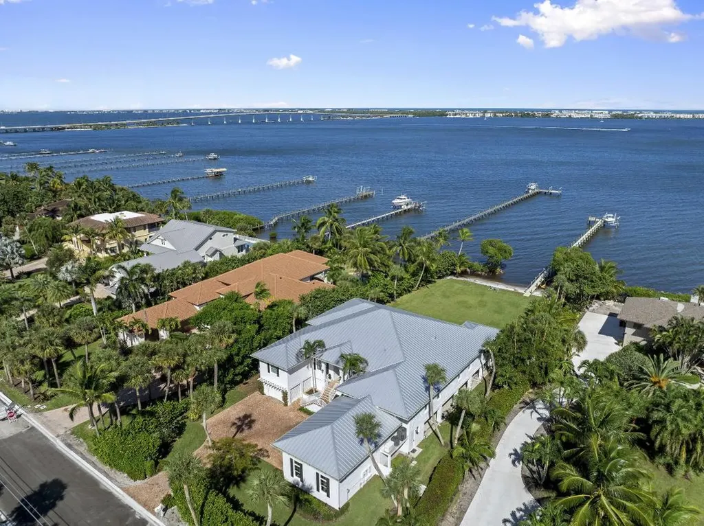 54 S Sewalls Point Road Sewalls Point FL 34996
