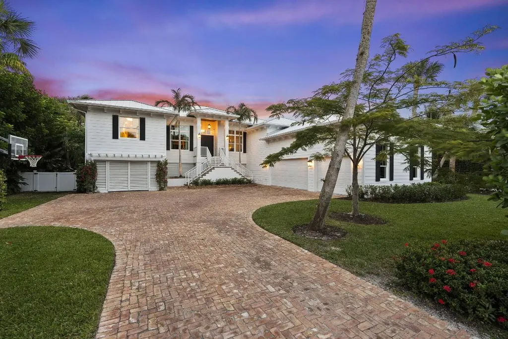 54 S Sewalls Point Road Sewalls Point FL 34996